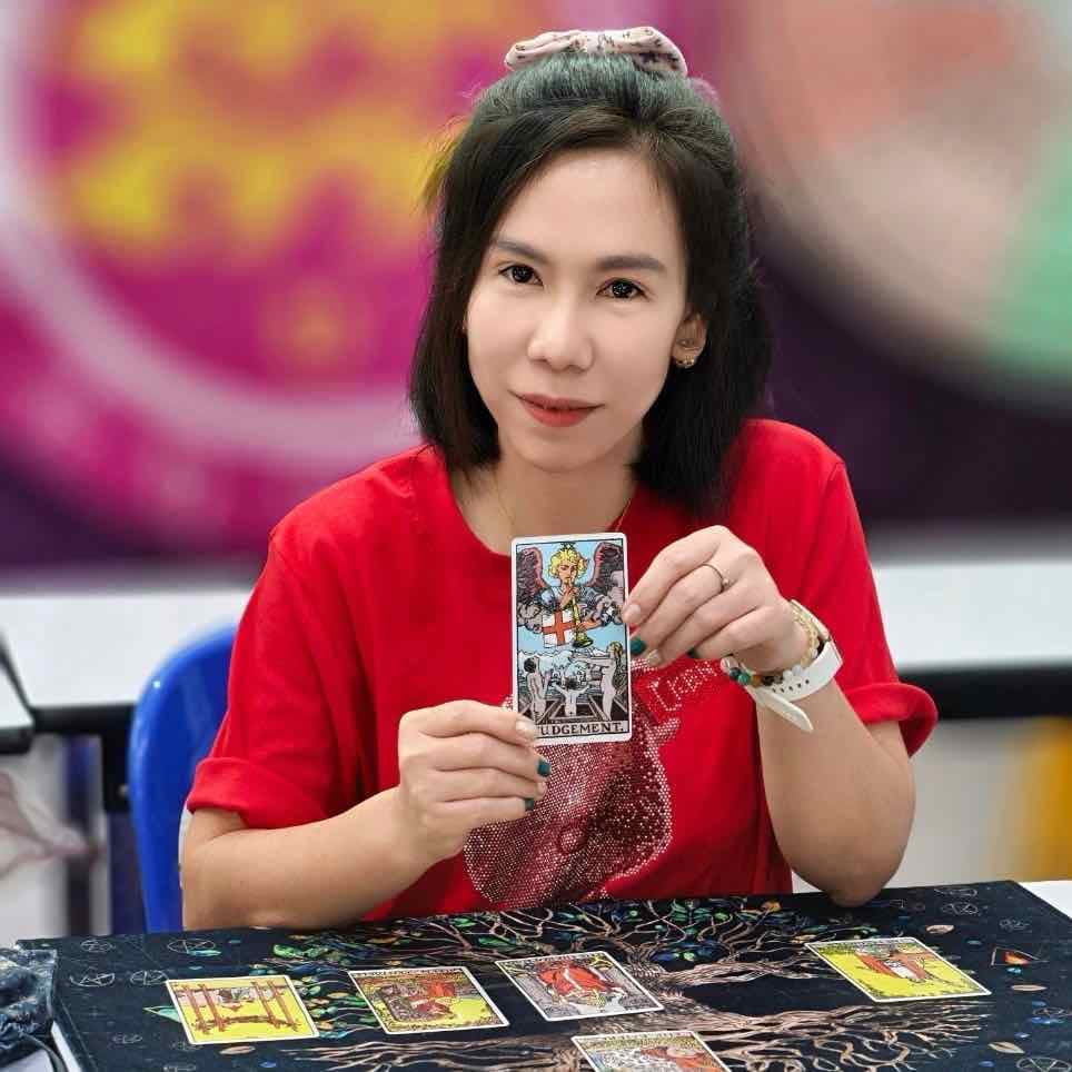 thanaporn 